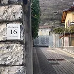 Lo Scorcio Sul オッスッチョ
